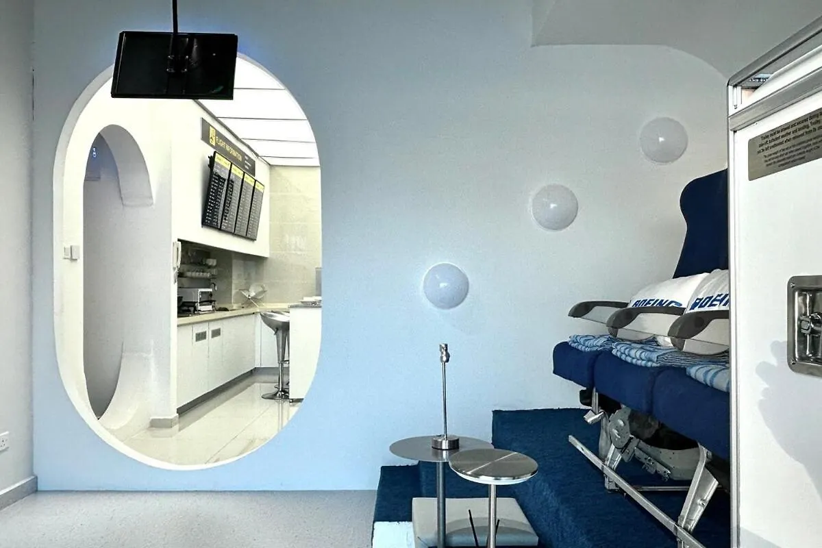 Dooga Ins-Boeing 777X Seaview Apartment Johor Bahru Malaysia