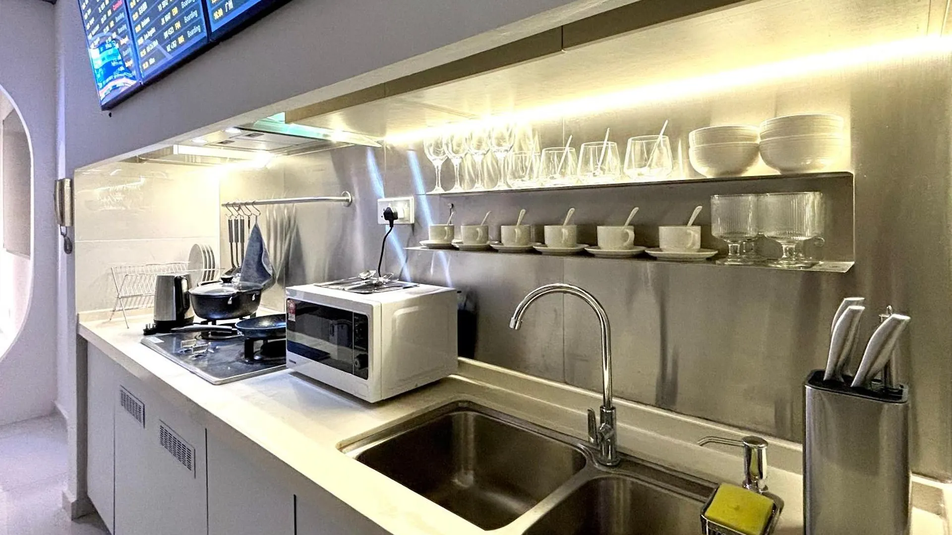 Dooga Ins-Boeing 777X Seaview Apartment Johor Bahru