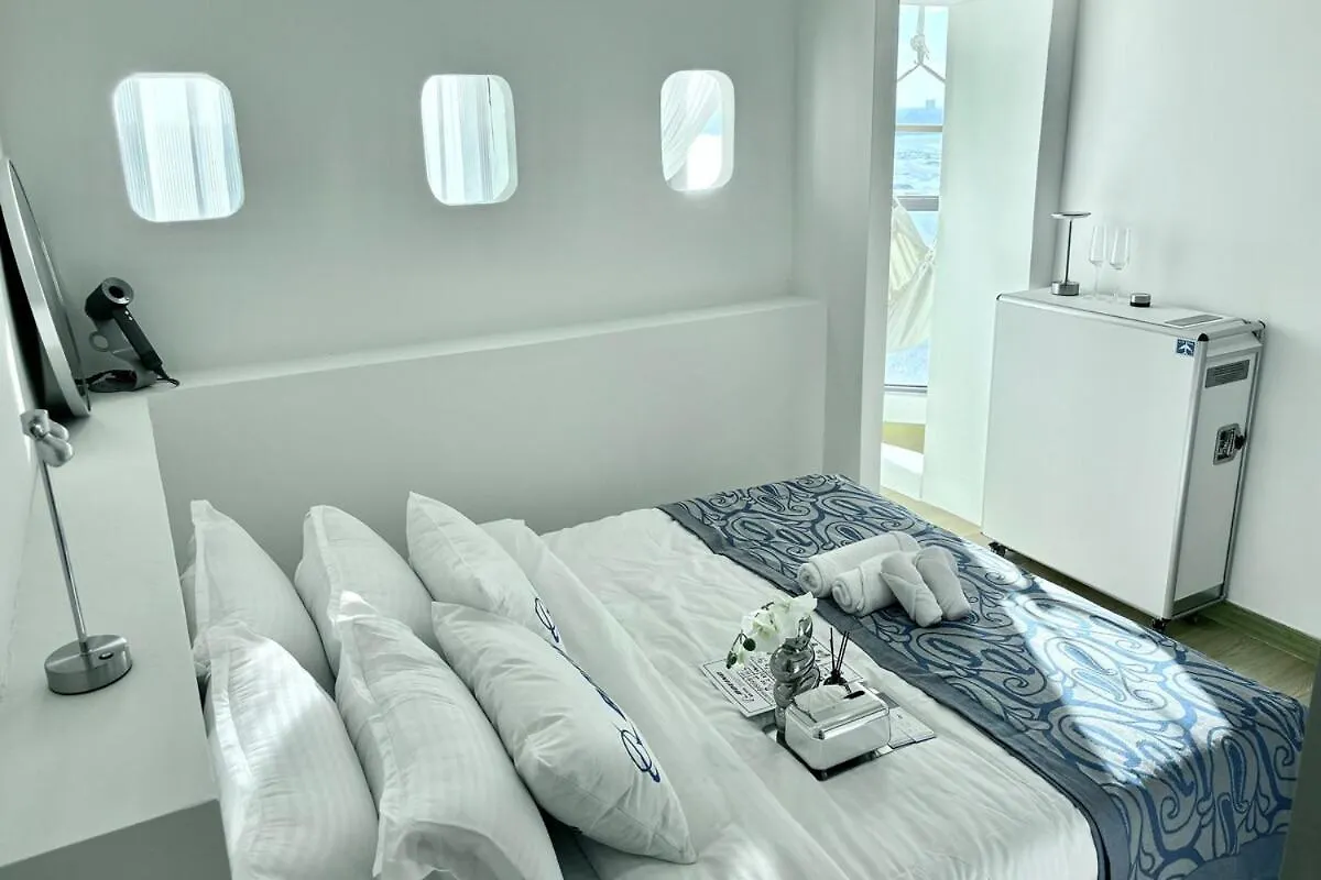 Dooga Ins-Boeing 777X Seaview Apartment Johor Bahru